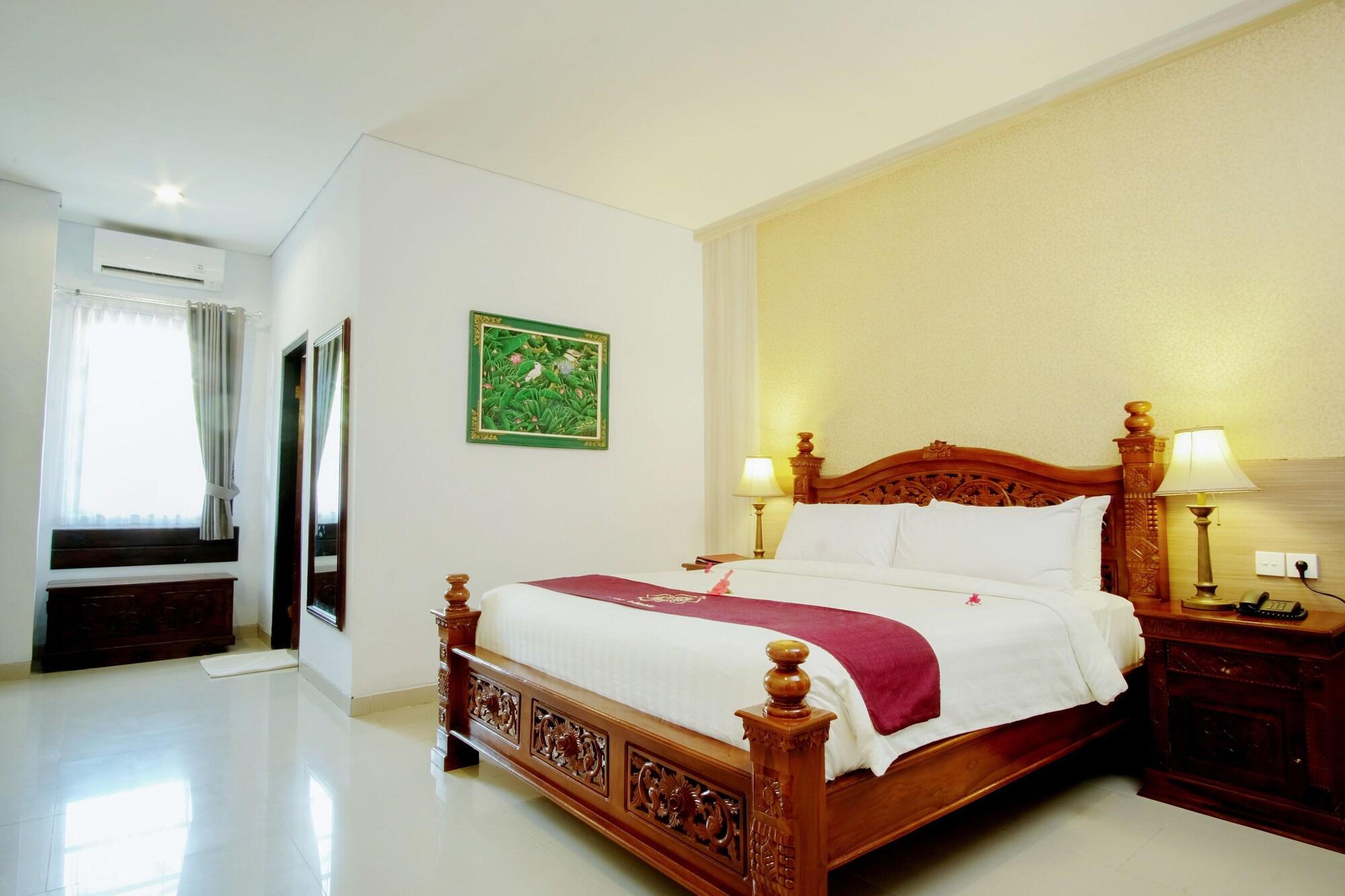 Puri Saron Senggigi Hotel Экстерьер фото