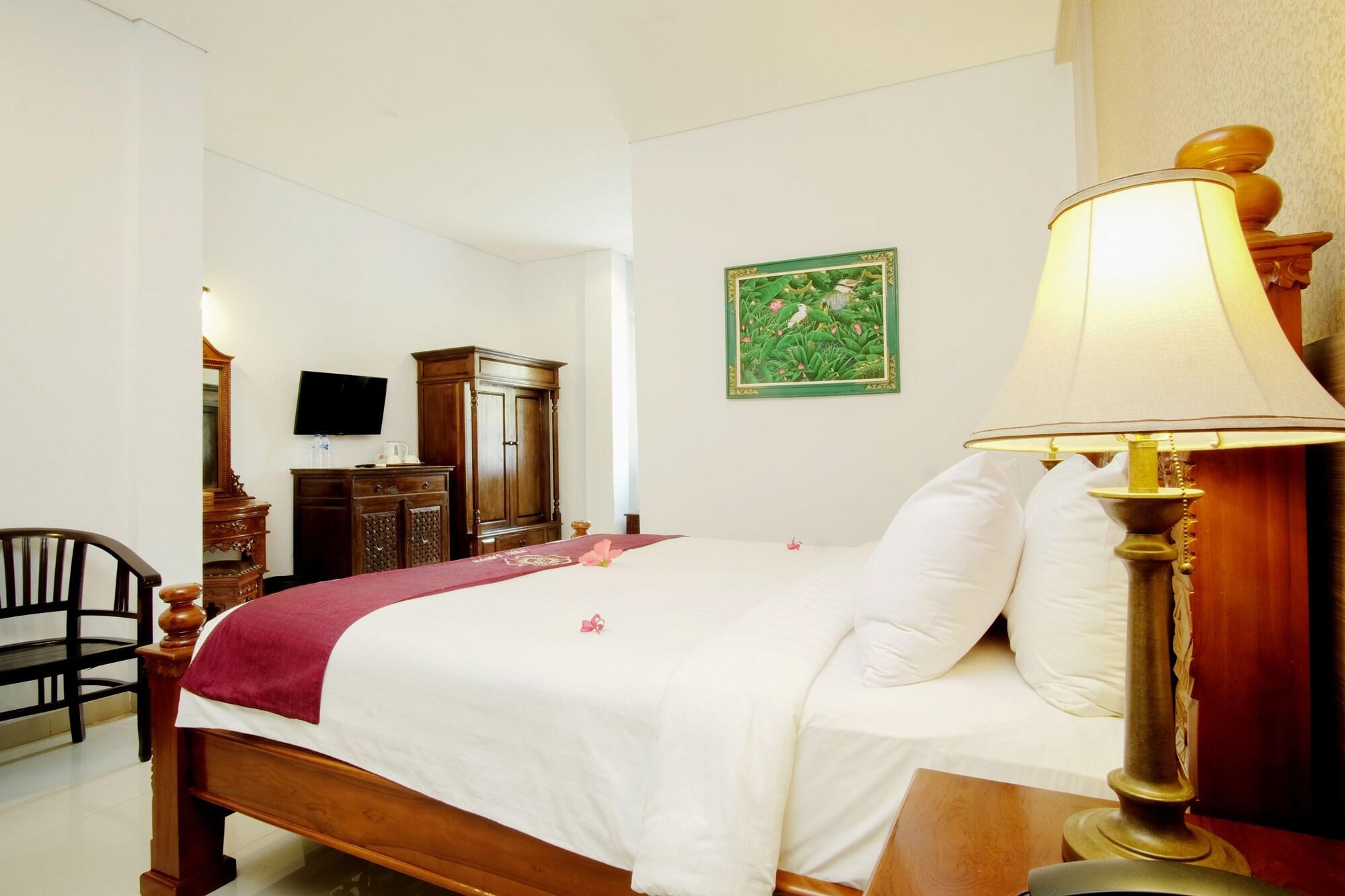 Puri Saron Senggigi Hotel Экстерьер фото