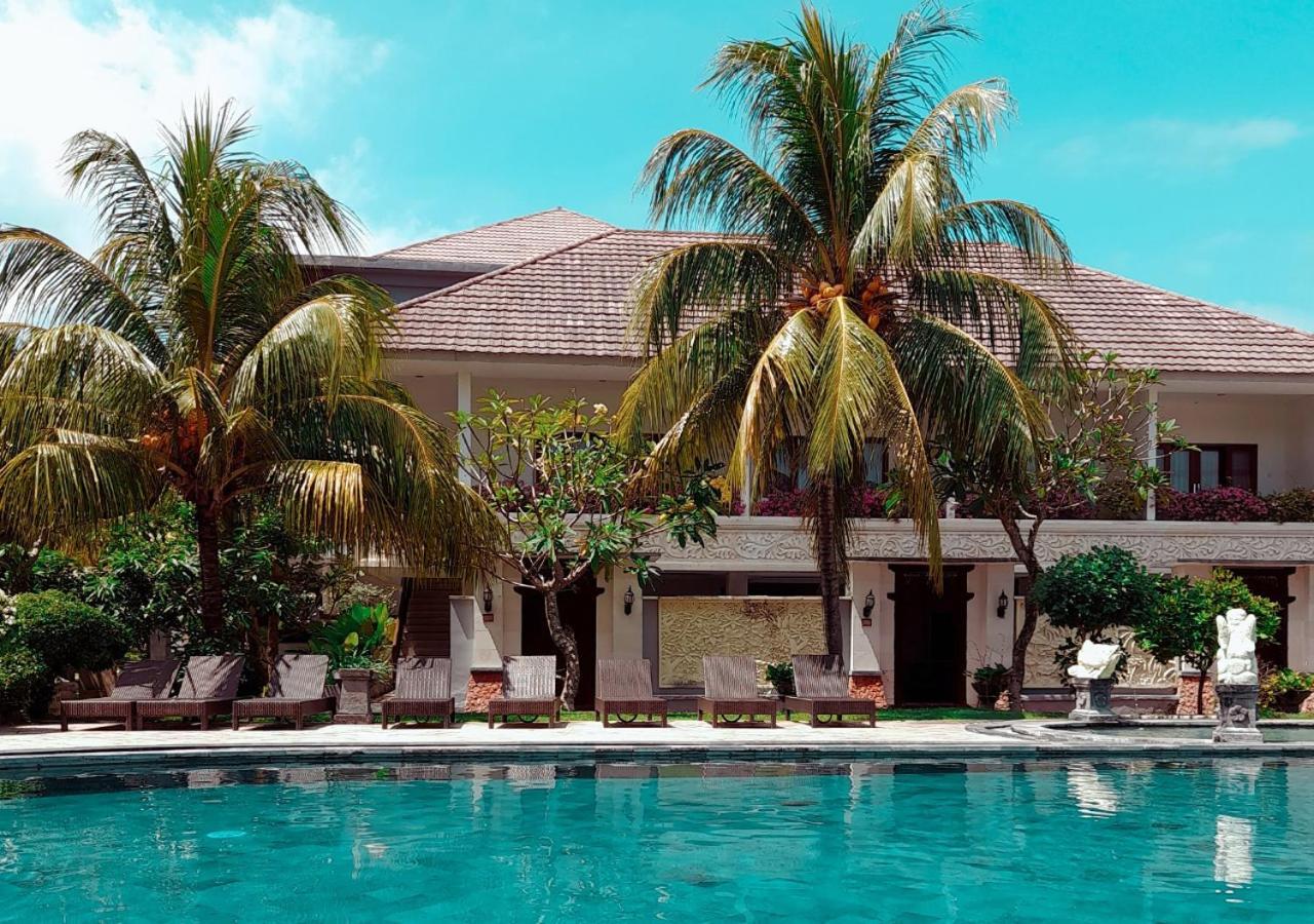 Puri Saron Senggigi Hotel Экстерьер фото