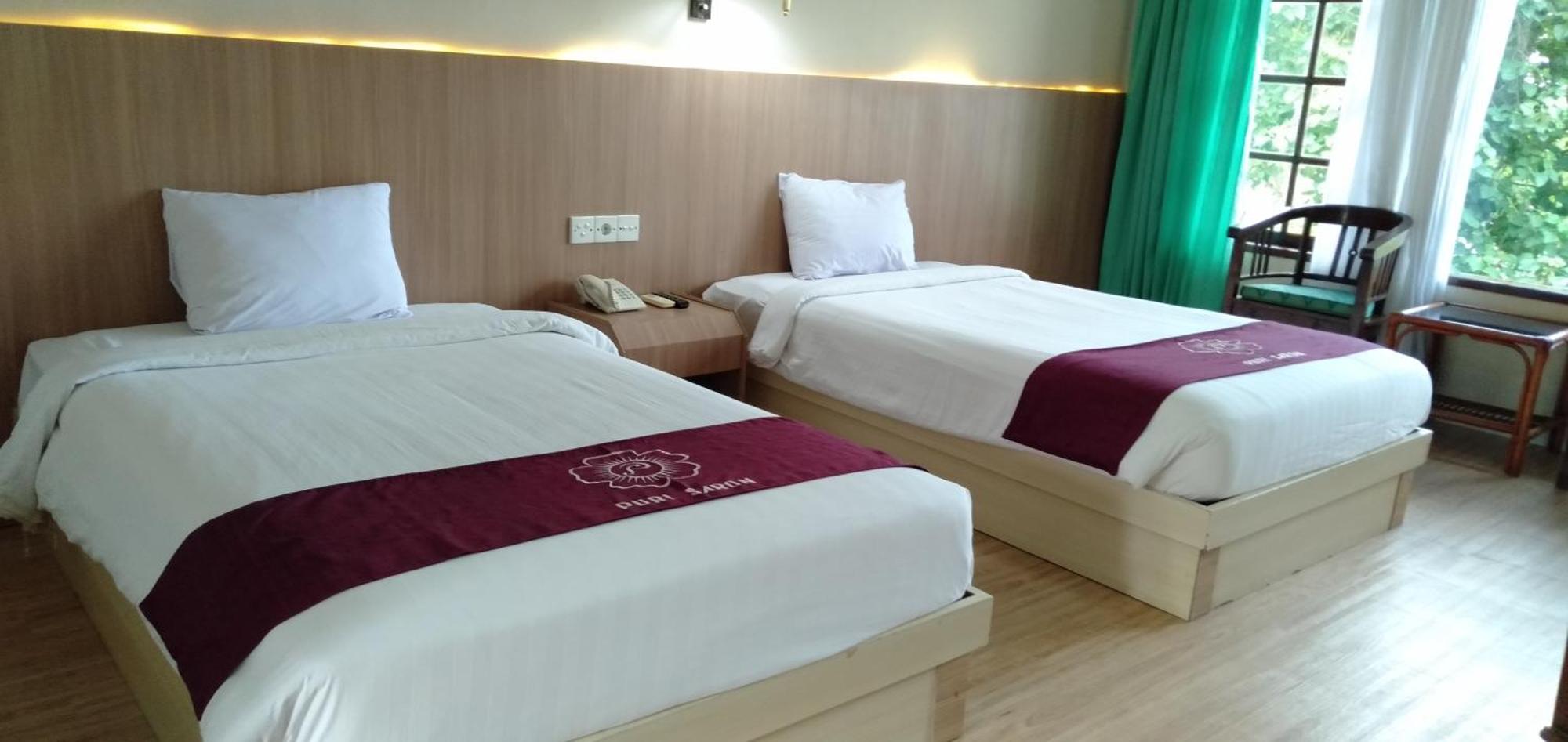 Puri Saron Senggigi Hotel Экстерьер фото