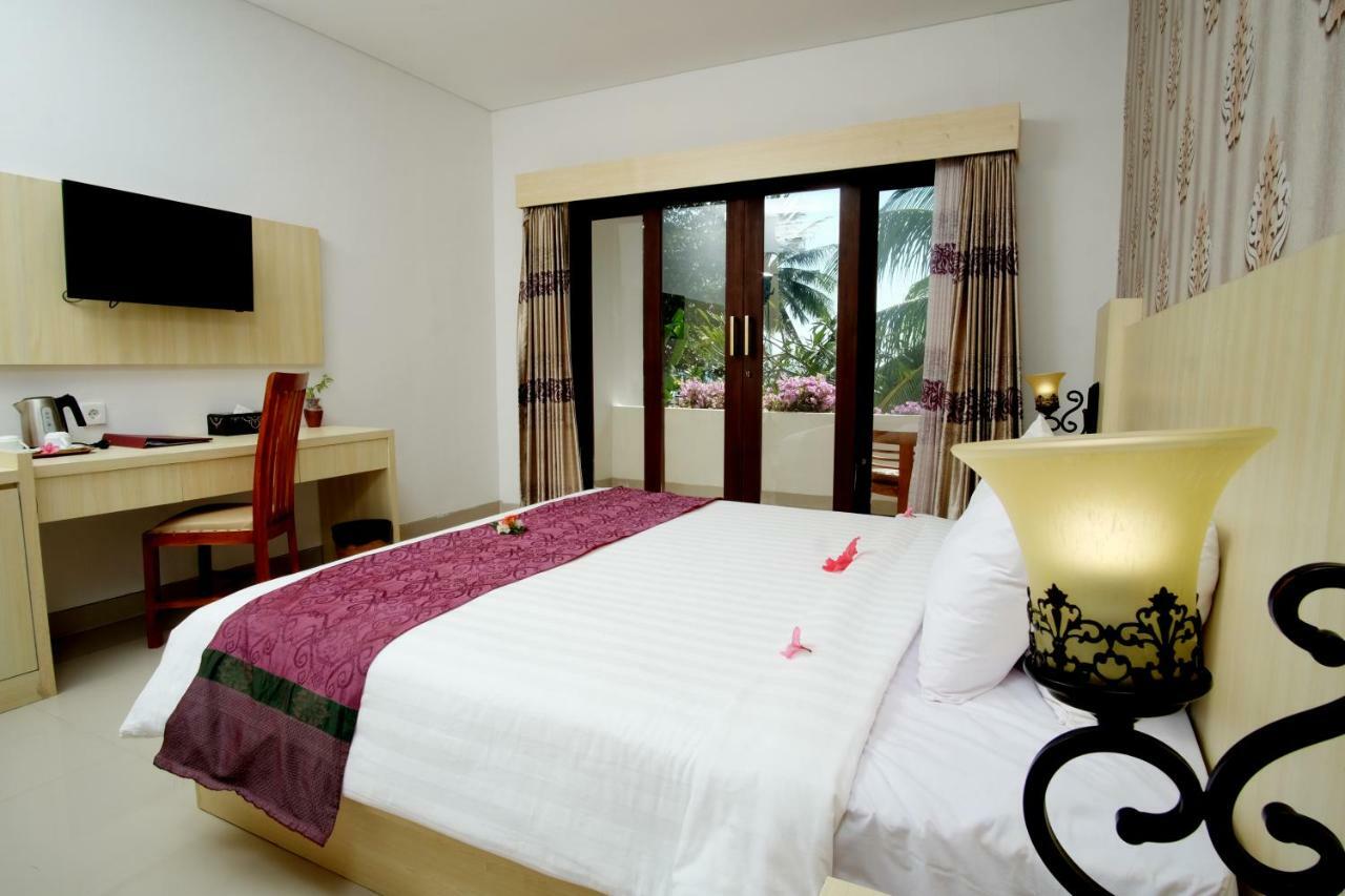 Puri Saron Senggigi Hotel Экстерьер фото